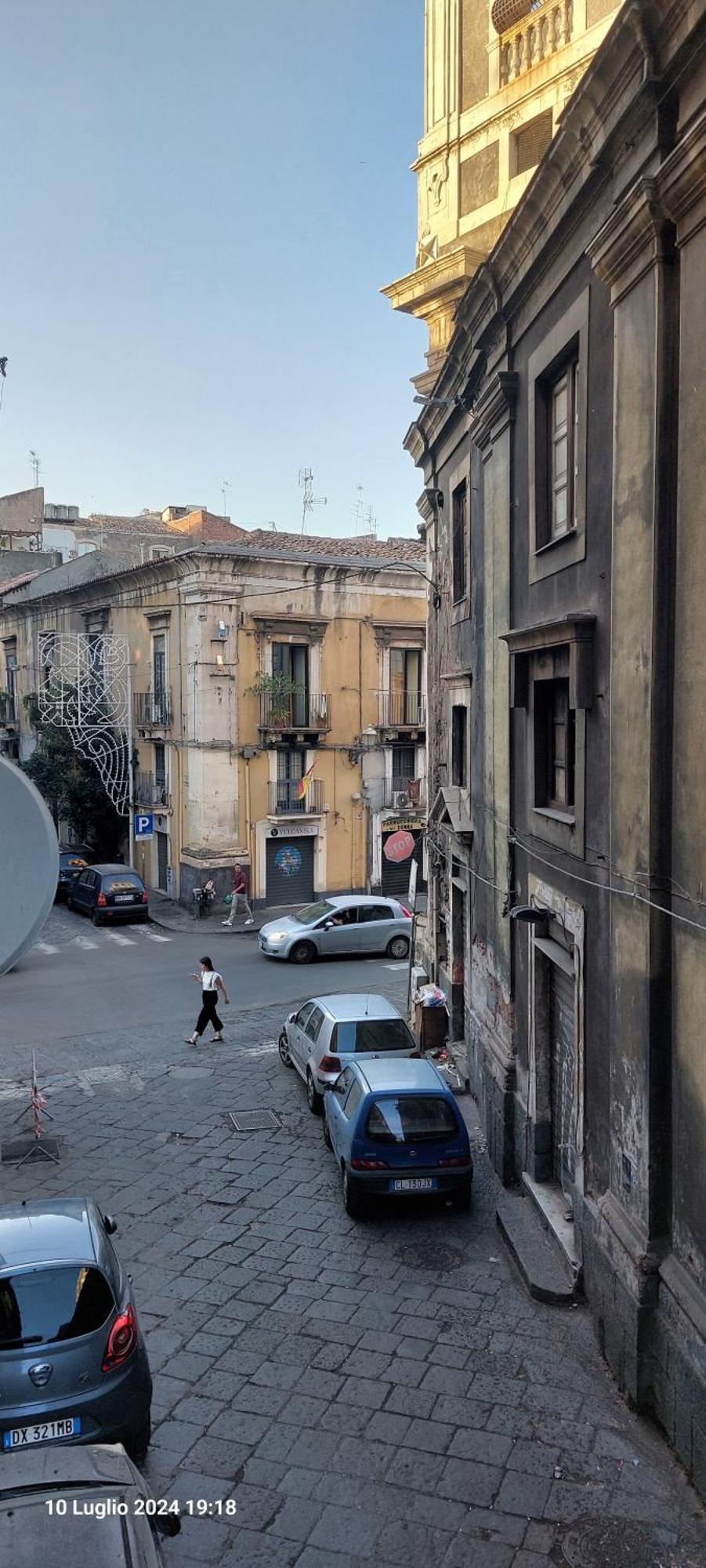 Ciuri Tuttu L'Annu Rooms Catania Exterior photo
