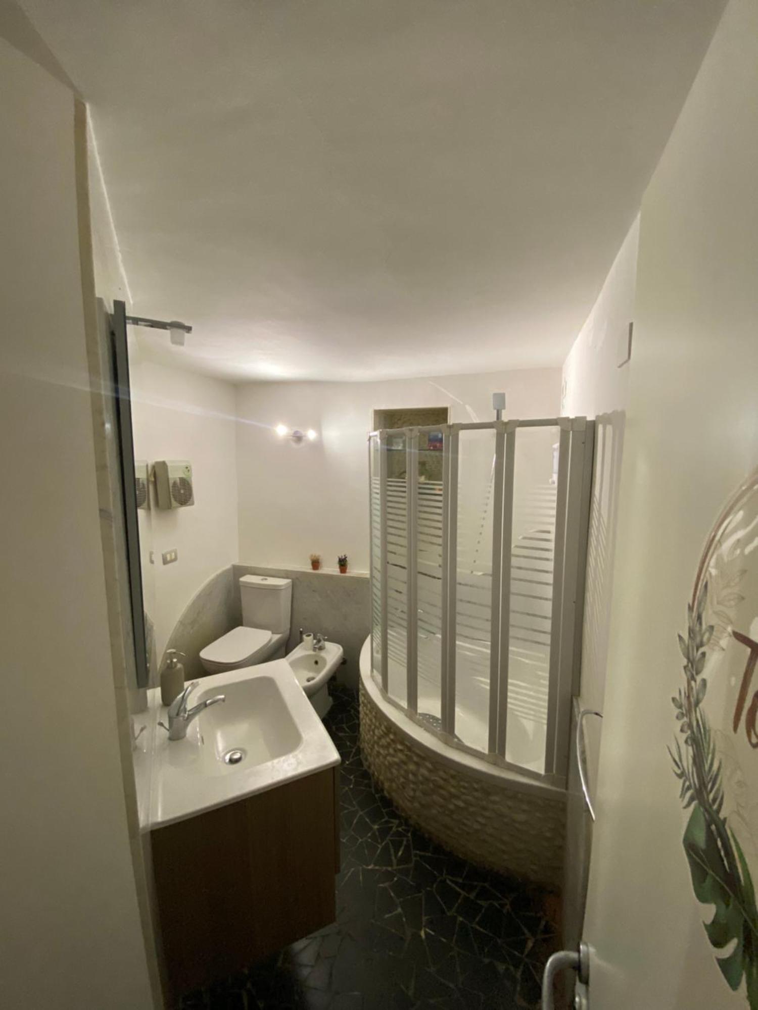 Ciuri Tuttu L'Annu Rooms Catania Exterior photo