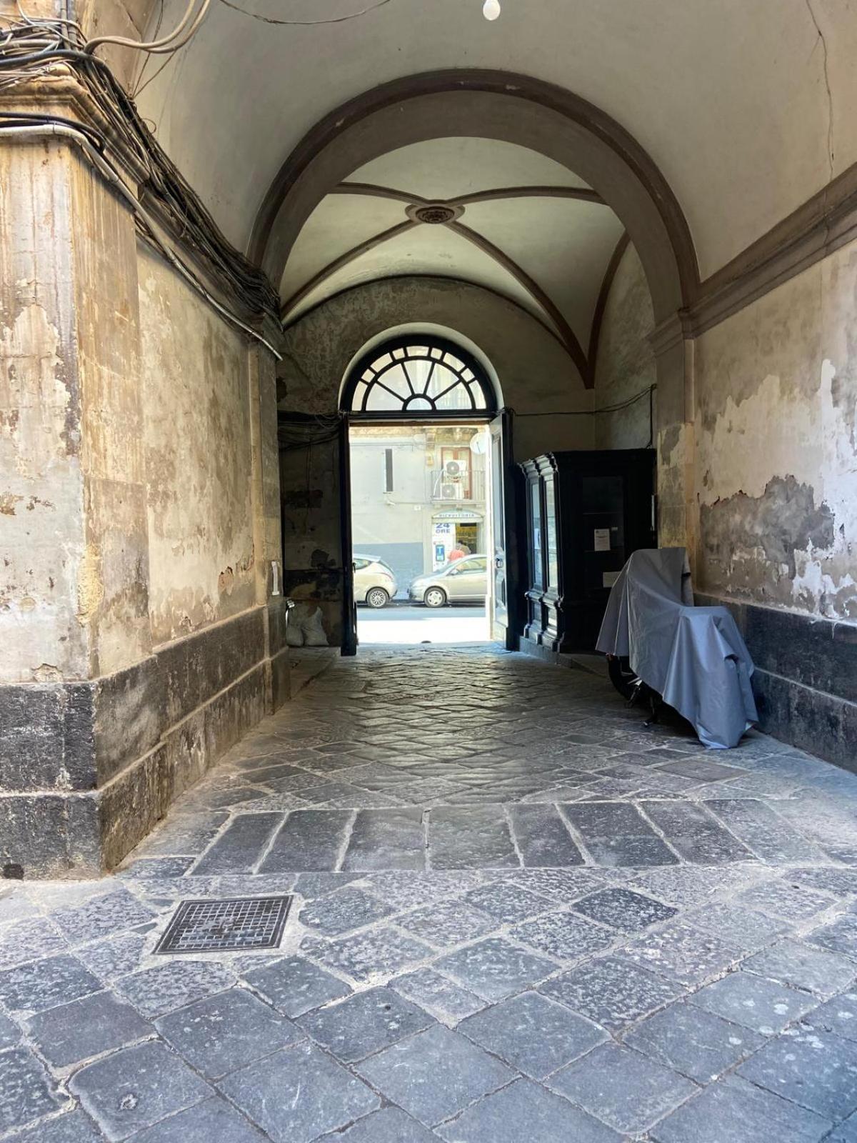 Ciuri Tuttu L'Annu Rooms Catania Exterior photo